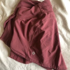 Lululemon pink/salmon shorts